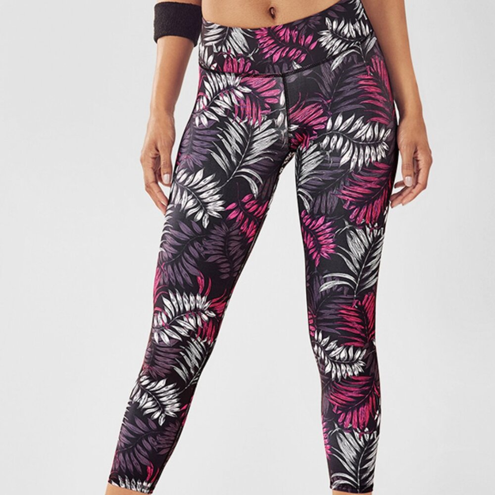RARE FABLETICS SALAR POWERLITE CAPRI OASIS PRINT PINK BLACK PALM NWT SZ L